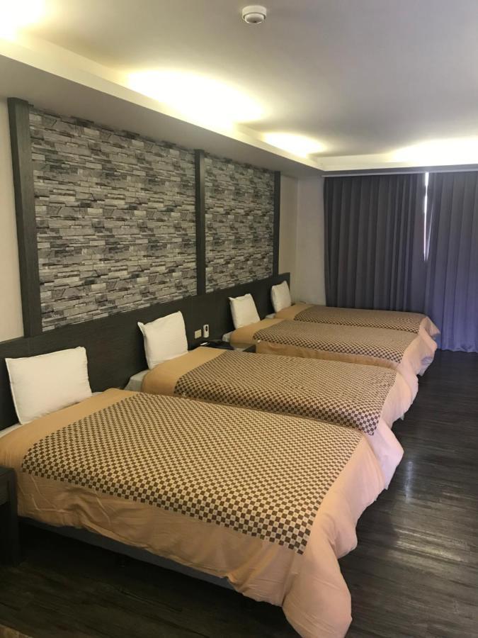 嘉年华汽车旅馆 臺北 外观 照片